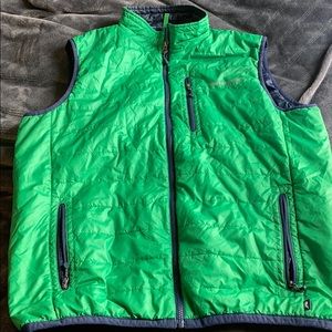 Vineyard Vines Green Vest Size L -Great Condition!